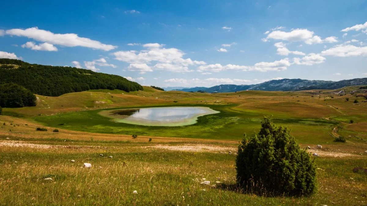 Pošćensko jezero