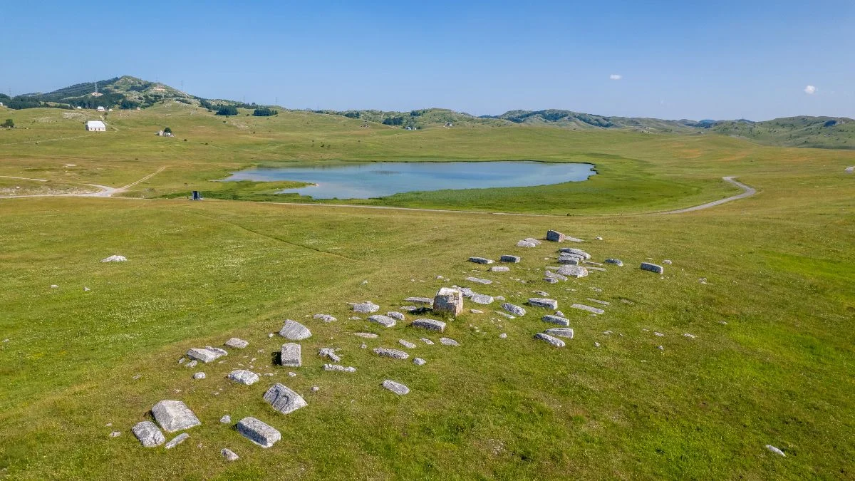 Riblje jezero